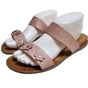 Me Too 7W Blush Pink Floral 2 Strap Slide On Sandals Size 7 Wide Width